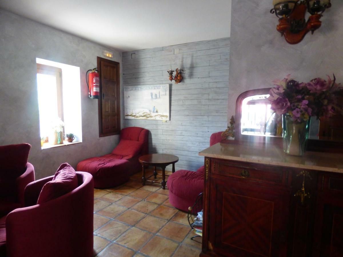 Hotel La Vega Alcalá de la Selva 외부 사진